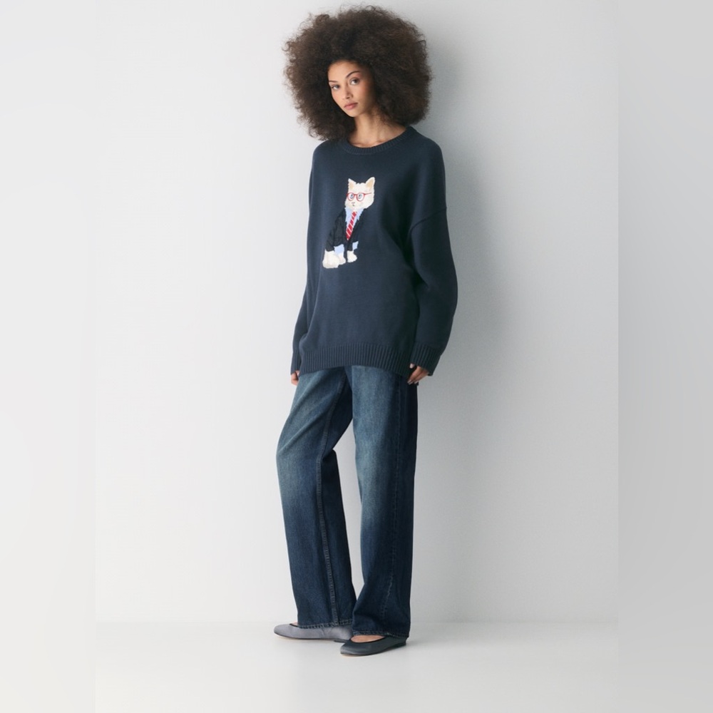 NWT - Aritzia Sunday Best Peggy Icon Cat Sweater - XS - Admiral/White - Picture 3 of 7
